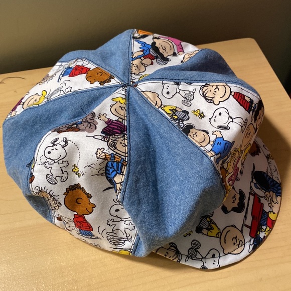 New Peanuts Newsboy cap hat Medium Unisex - Picture 6 of 6